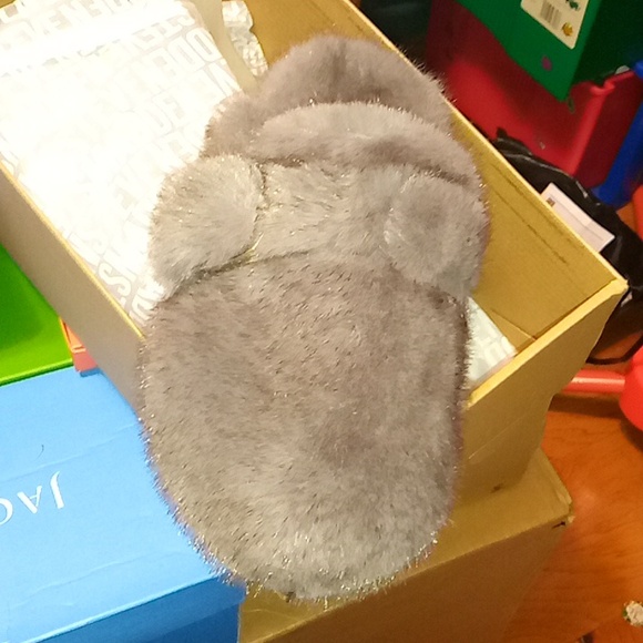 STEVE MADDEN (GREY) - Picture 1 of 3